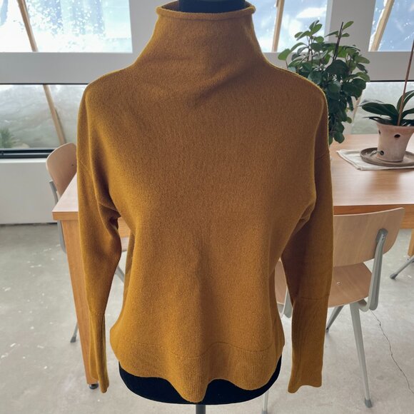 Aritzia Wilfred Cyprie Sweater Size Large - Picture 4 of 11